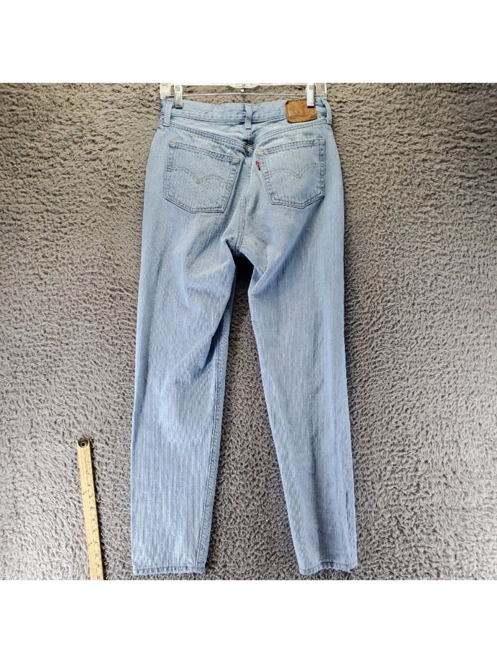 Levis Jeans Womens 27 Light Blue 501 '81 Button Fly Classic Denim *Read*